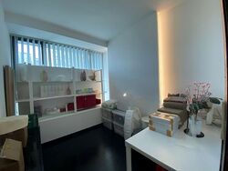 Suites @ Surrey (D11), Apartment #586698781
